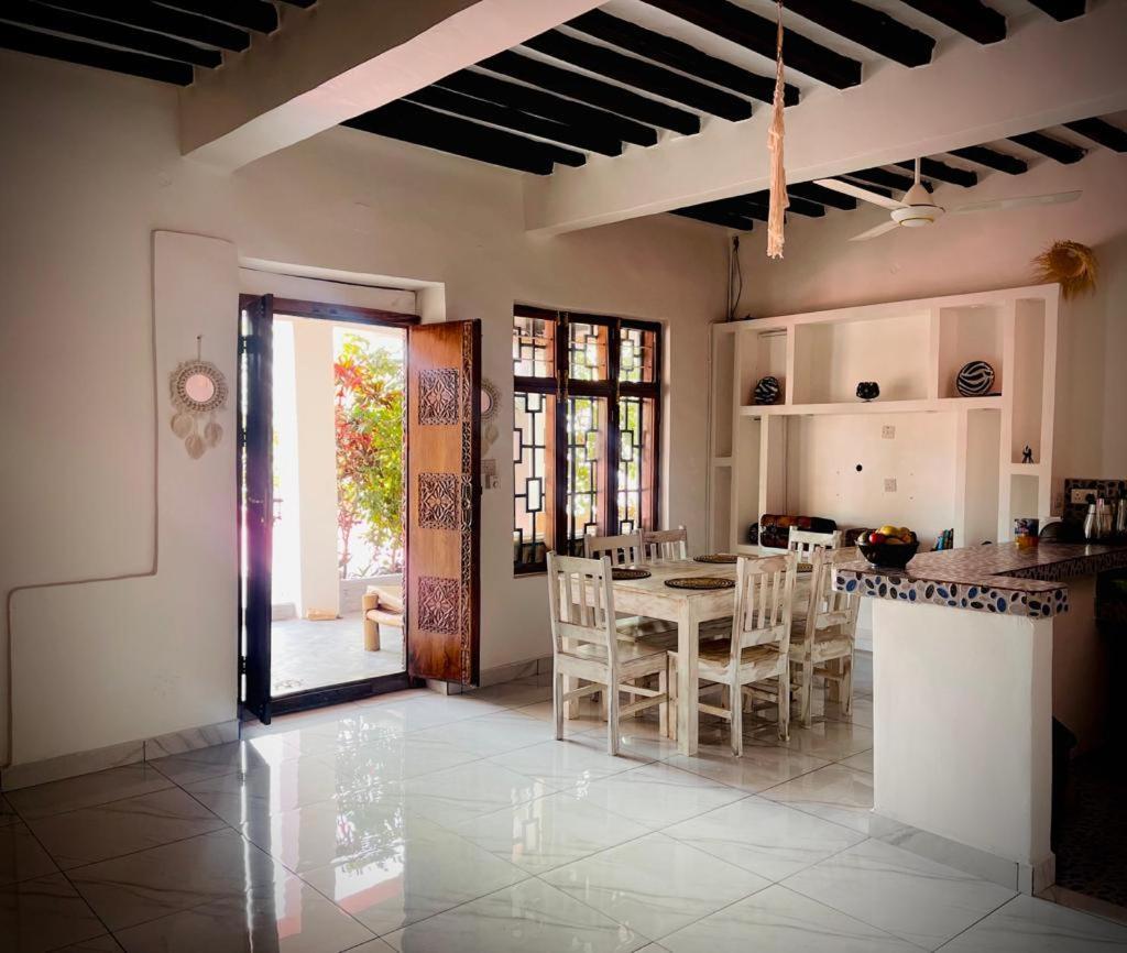 Villa Euphoria - Adults Only Paje Exteriör bild